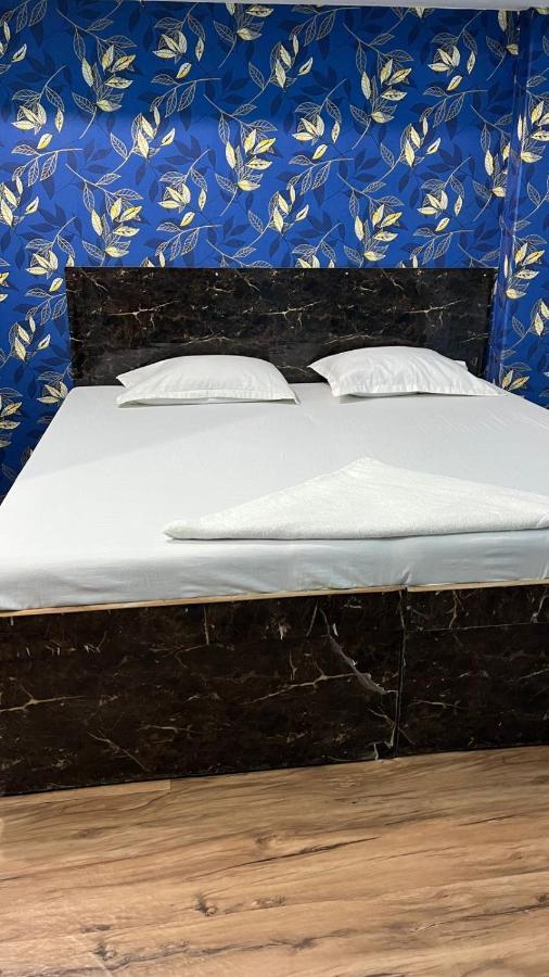 Krishna P. Guest House Varanasi Exterior photo